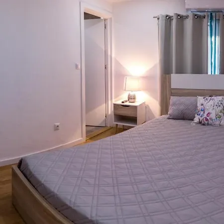 Pátio Cantigas Pensión Góis