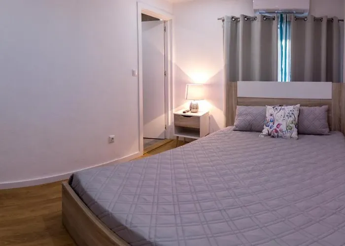 Pátio Cantigas Casa de hóspedes Góis